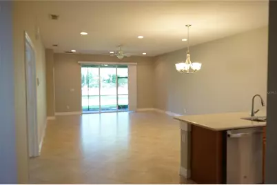 15628 Aurora Lake Circle, Wimauma, FL 33598 - Photo 6