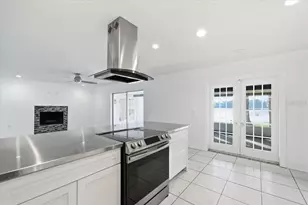 700 Druid Way, Lutz, FL 33548 - Photo 16