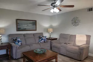 14521 Catalina Cir, Seminole, FL 33776 - Photo 10