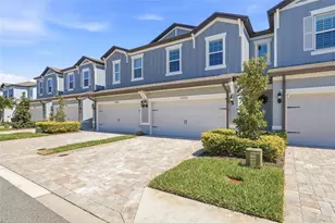 11231 Beach Walk Wy NE, Saint Petersburg, FL 33716 - Photo 2