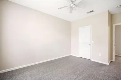 9301 Crescent Loop Circle #206, Tampa, FL 33619 - Photo 18