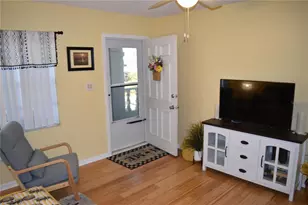 4746 Azalea Dr, New Port Richey, FL 34652 - Photo 8