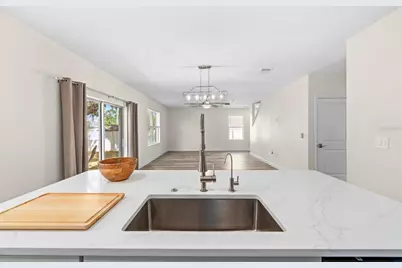 9714 Oak Ranch Crescent Court, Thonotosassa, FL 33592 - Photo 8