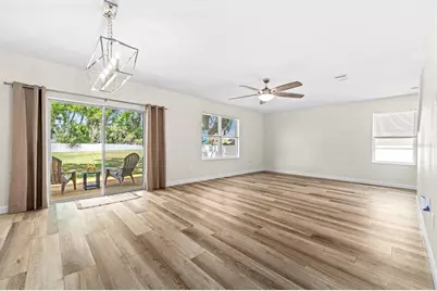 9714 Oak Ranch Crescent Court, Thonotosassa, FL 33592 - Photo 12