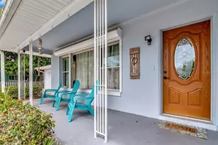 305 Baker Ave, Clearwater, FL 33755 - Photo 4