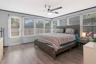 305 Baker Ave, Clearwater, FL 33755 - Photo 30