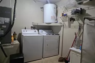 2674 Macklin Ct, Palm Harbor, FL 34684 - Photo 18