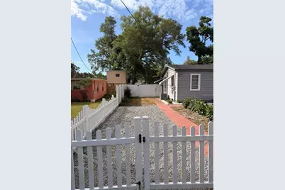 1510 W Powhatan Avenue #2, Tampa, FL 33603 - Photo 1