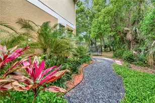 1992 Fiesta Ridge Ct, Tampa, FL 33604 - Photo 22