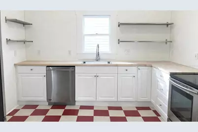 2707 N 19th Street, Tampa, FL 33605 - Photo 2