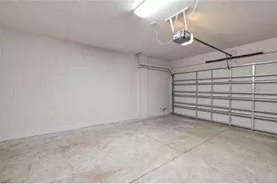 7623 Momentum Parkway, Wesley Chapel, FL 33545 - Photo 26