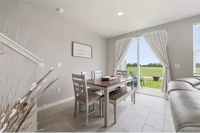 7623 Momentum Parkway, Wesley Chapel, FL 33545 - Photo 8