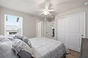 7623 Momentum Pkwy, Wesley Chapel, FL 33545 - Photo 20