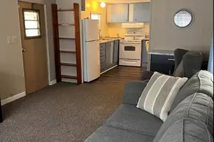 38961 Stapley Cir, Zephyrhills, FL 33540 - Photo 8