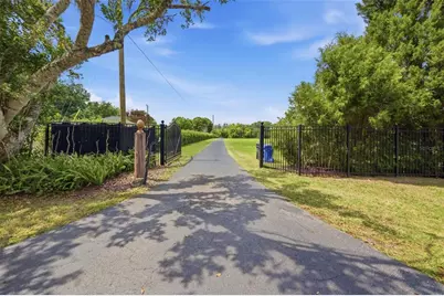 820 Newberger Road, Lutz, FL 33549 - Photo 14