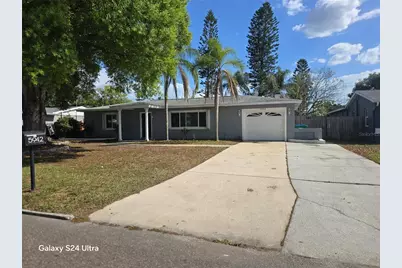 5942 52nd Avenue N, Kenneth City, FL 33709 - Photo 1