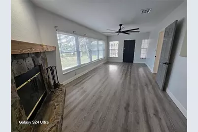 5942 52nd Avenue N, Kenneth City, FL 33709 - Photo 10
