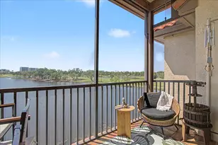 2400 Feather Sound Dr, Clearwater, FL 33762 - Photo 16