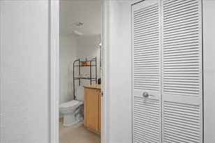 2400 Feather Sound Dr, Clearwater, FL 33762 - Photo 32