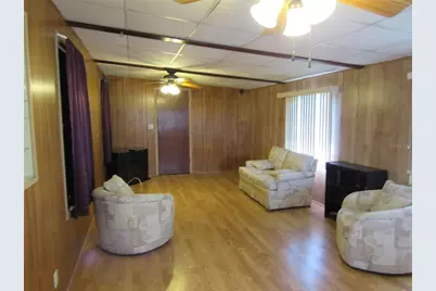 36506 Kay Avenue, Zephyrhills, FL 33542 - Photo 4