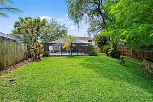 15403 Summerwind Dr, Tampa, FL 33624 - Photo 28