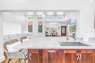 209 Bandera Way NE, Saint Petersburg, FL 33704 - Photo 20