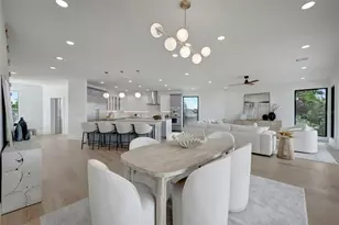 7176 S Shore Dr S, Saint Petersburg, FL 33707 - Photo 24