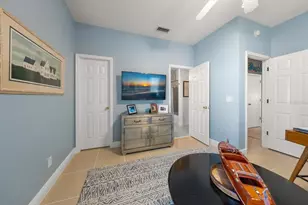 360 Cleveland Ave, Largo, FL 33770 - Photo 28