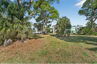 Harbour Watch Circle, Tarpon Springs, FL 34689 - Photo 10