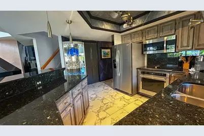 1635 Royal Palm Drive S #A, Gulfport, FL 33707 - Photo 10