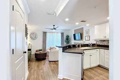 3100 Gulf Drive #2, Holmes Beach, FL 34217 - Photo 4