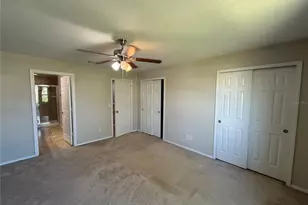 8827 Turnstone Haven Pl, Tampa, FL 33619 - Photo 6