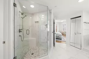 521 Mandalay Ave, Clearwater Beach, FL 33767 - Photo 12