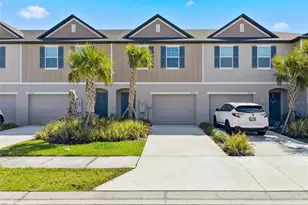 32156 Pond Apple Bnd, San Antonio, FL 33576 - Photo 2