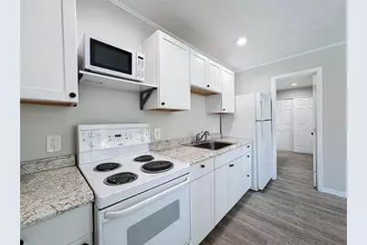 3631 Park Street N, Saint Petersburg, FL 33710 - Photo 48