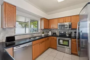 1734 Mapleleaf Blvd, Oldsmar, FL 34677 - Photo 20