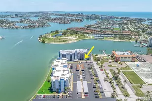 450 Treasure Island Causeway, Treasure Island, FL 33706 - Photo 32