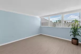 450 Treasure Island Causeway, Treasure Island, FL 33706 - Photo 16