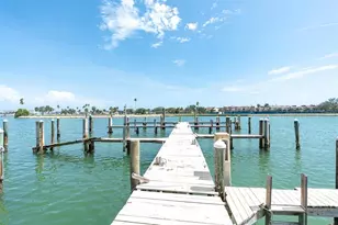450 Treasure Island Causeway, Treasure Island, FL 33706 - Photo 10