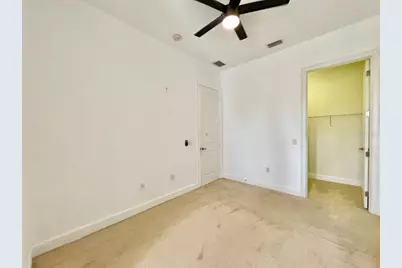 8626 Miramar Terrace Circle, Temple Terrace, FL 33637 - Photo 16