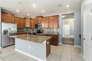 15425 Lost Creek Ln, Ruskin, FL 33573 - Photo 8