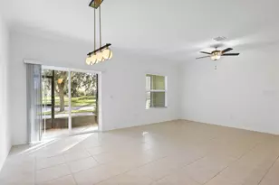 13755 Big Hawk Wy, Lithia, FL 33547 - Photo 14