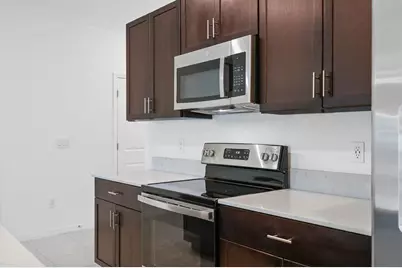 13755 Big Hawk Way, Lithia, FL 33547 - Photo 10