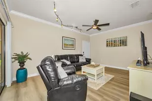 2141 Portofino Pl, Palm Harbor, FL 34683 - Photo 10