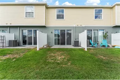 4912 White Sanderling Court, Tampa, FL 33619 - Photo 14