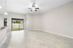 9864 Smarty Jones Dr, Ruskin, FL 33573 - Photo 10