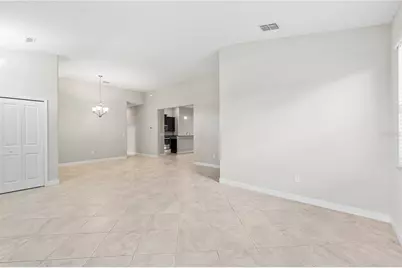 9864 Smarty Jones Drive, Ruskin, FL 33573 - Photo 6