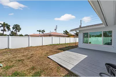 2 79th Street S, Saint Petersburg, FL 33707 - Photo 56