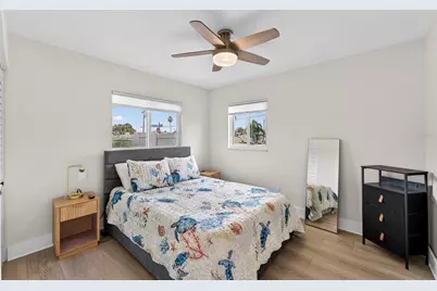 2 79th Street S, Saint Petersburg, FL 33707 - Photo 20