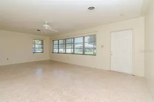 5800 21st Ave. S, Gulfport, FL 33707 - Photo 10